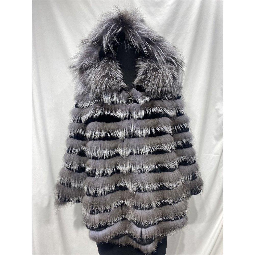silver fox w/ rex rabbit cape detachable hood Horizontal Design (117052)